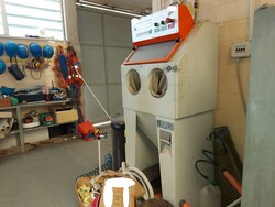 Lampugnani sandblaster and Forno Scavini - Lot 9 (Auction 5521)