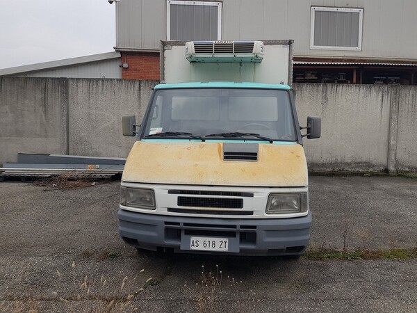 36#5522 Furgone Iveco Daily in vendita - foto 3