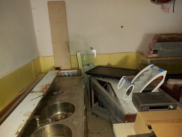 1#5524 Arredi ed attrezzature per bar in vendita - foto 3