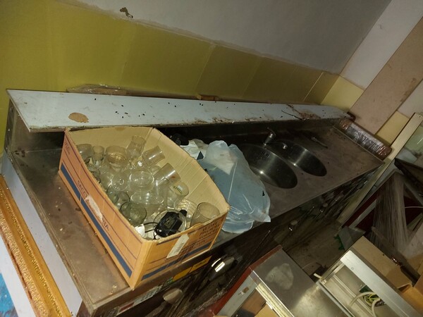 1#5524 Arredi ed attrezzature per bar in vendita - foto 4