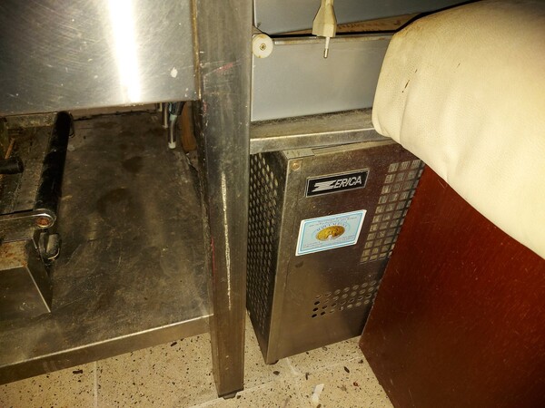 1#5524 Arredi ed attrezzature per bar in vendita - foto 5