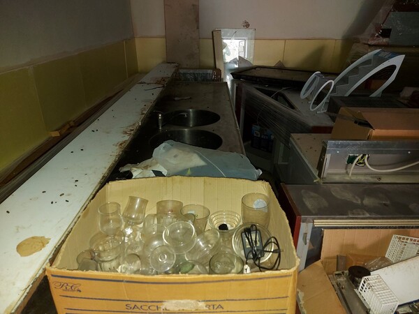 1#5524 Arredi ed attrezzature per bar in vendita - foto 22