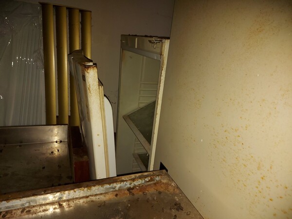 1#5524 Arredi ed attrezzature per bar in vendita - foto 36