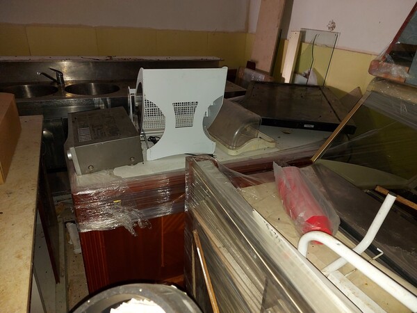 1#5524 Arredi ed attrezzature per bar in vendita - foto 38