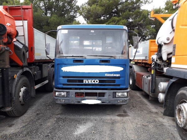 Autocarri in vendita