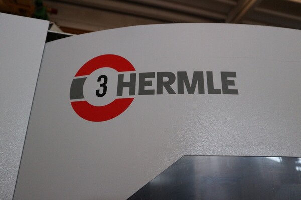 12#5528 Fresatrice Hermle in vendita - foto 2