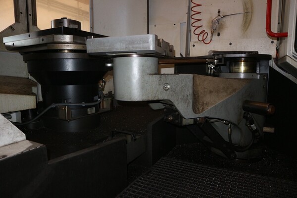 12#5528 Fresatrice Hermle in vendita - foto 12