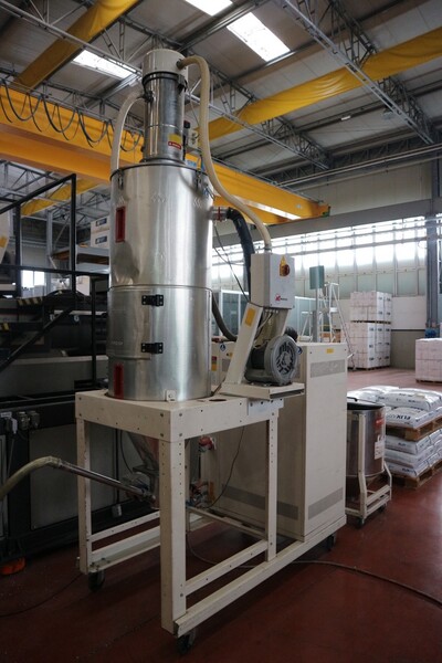 28#5528 Pressa Sandretto Mega e Stampante laser Videojet in vendita - foto 32