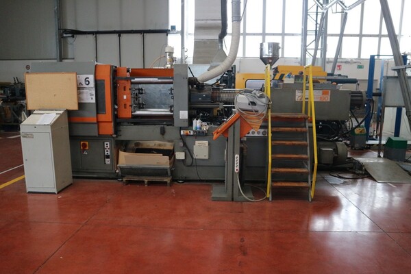 Presse a iniezione per plastica in vendita