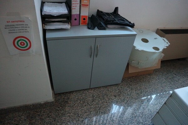 75#5528 Arredi ed attrezzature da ufficio in vendita - foto 43