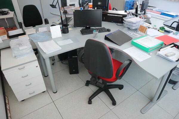 75#5528 Arredi ed attrezzature da ufficio in vendita - foto 51