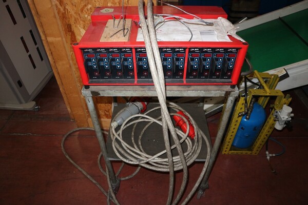 80#5528 Strumenti di misura in vendita - foto 1