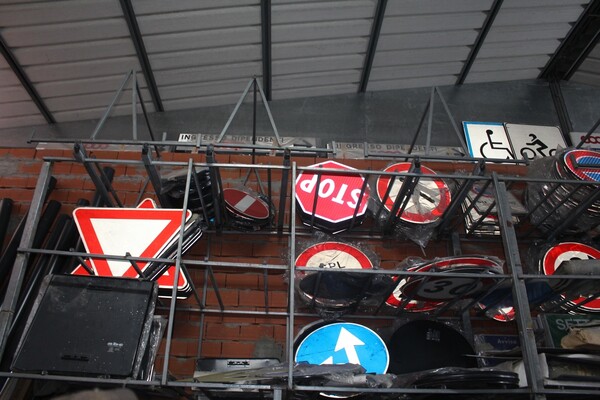 1#5537 Materiale per tettoie e elementi per esterni supermercato in vendita - foto 19