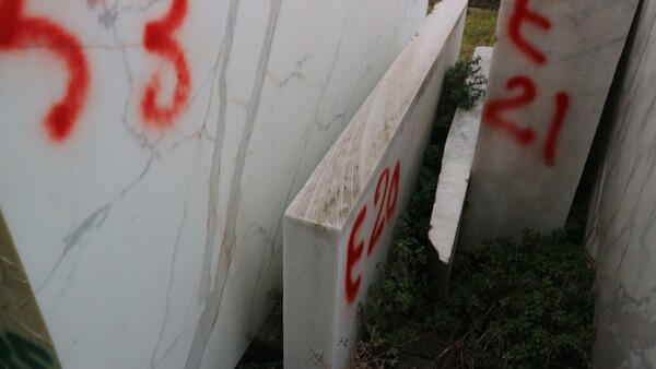 401#5538 Blocchi marmo bianco cristallino naxos e bianco statuario extra in vendita - foto 10