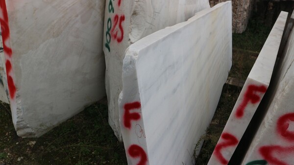 401#5538 Blocchi marmo bianco cristallino naxos e bianco statuario extra in vendita - foto 53