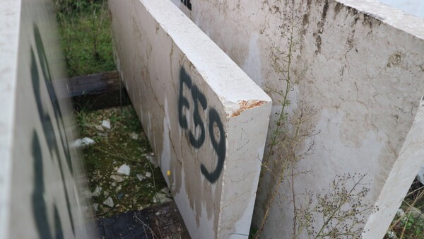 402#5538 Blocchi marmo botticino e breccia santa in vendita - foto 7