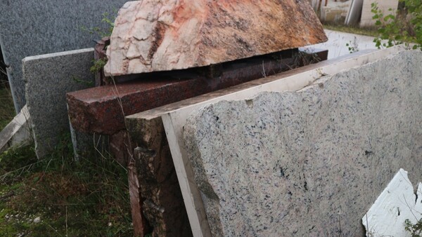 402#5538 Blocchi marmo botticino e breccia santa in vendita - foto 17