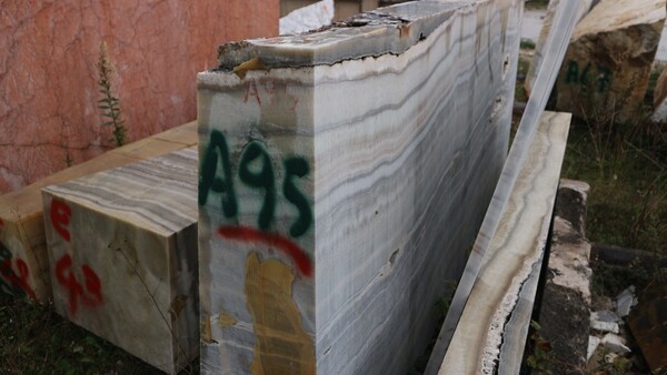 404#5538 Blocchi marmo fior di pesco e limestone in vendita - foto 31