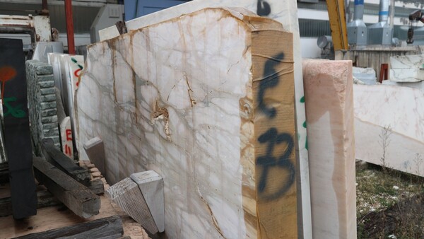 404#5538 Blocchi marmo fior di pesco e limestone in vendita - foto 40