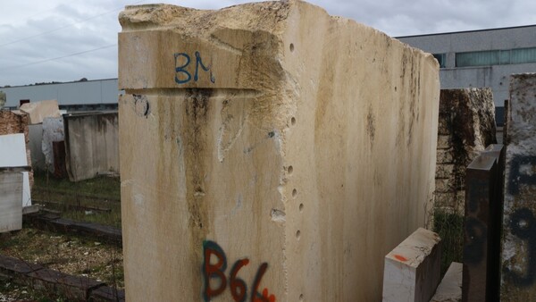 404#5538 Blocchi marmo fior di pesco e limestone in vendita - foto 63