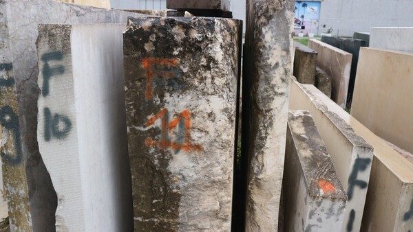 404#5538 Blocchi marmo fior di pesco e limestone in vendita - foto 67