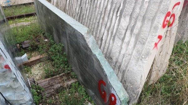 404#5538 Blocchi marmo fior di pesco e limestone in vendita - foto 93