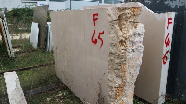 405#5538 Blocchi travertino navona e travertino russo in vendita - foto 16