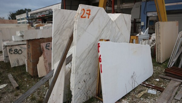 531#5538 Lastre marmo bianco statuario extra e striato elegante in vendita - foto 5