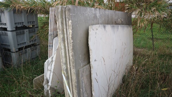 565#5538 Lastre marmo arabescato grigio e limestone in vendita - foto 3