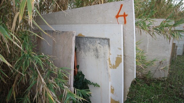 566#5538 Lastre marmo perlato di sicilia e onice bianco in vendita - foto 2