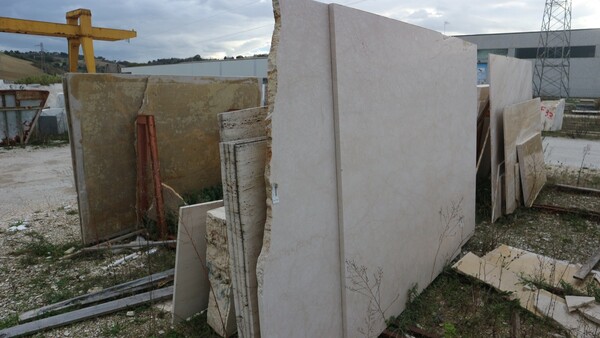 580#5538 Lastre marmo bianco carrara e travertino romano in vendita - foto 6