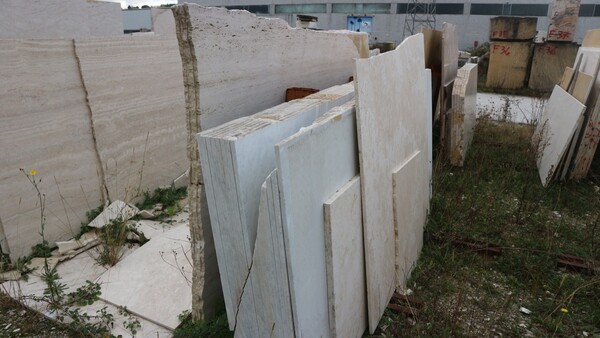 580#5538 Lastre marmo bianco carrara e travertino romano in vendita - foto 12