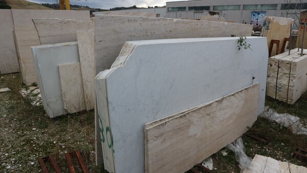 580#5538 Lastre marmo bianco carrara e travertino romano in vendita - foto 13
