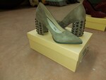 Image 23 - Shoes for men and women - Lot 2 (Auction 5540)