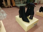 Image 35 - Shoes for men and women - Lot 2 (Auction 5540)