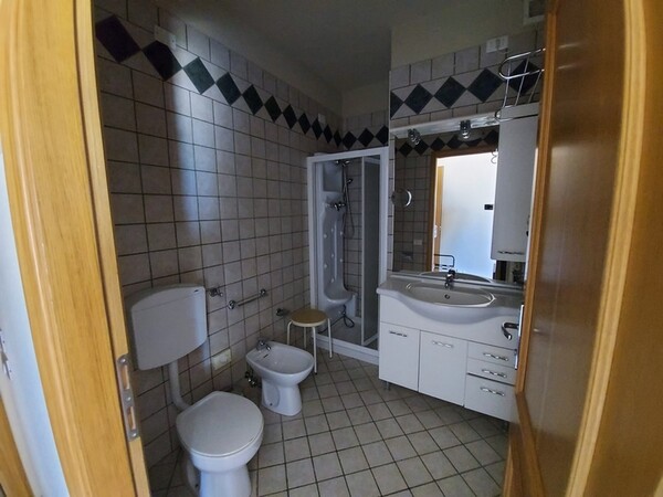 1#5542 Cessione ramo d'azienda Hotel Delizia in vendita - foto 112