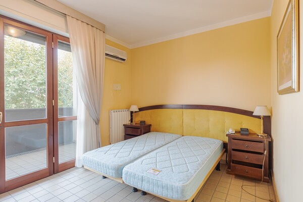 1#5543 Cessione ramo d'azienda Hotel Alexia in vendita - foto 6
