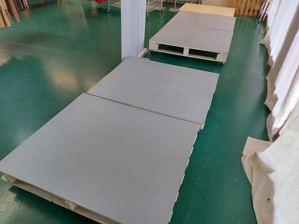 1#5544 Arredo e attrezzature elettroniche da ufficio in vendita - foto 3