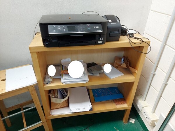 1#5544 Arredo e attrezzature elettroniche da ufficio in vendita - foto 31