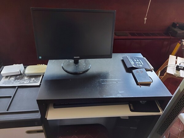 1#5544 Arredo e attrezzature elettroniche da ufficio in vendita - foto 62