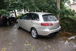 Autovettura Fiat Croma