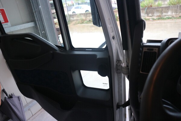 4#5547 Autocarro Iveco in vendita - foto 6