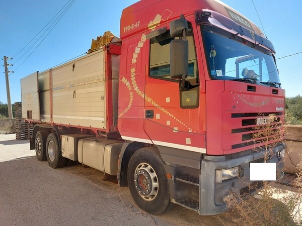Autocarri in vendita