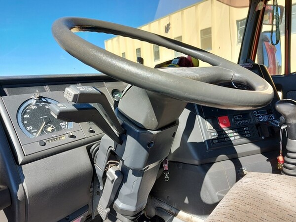 1#5548 Autocarro Iveco Magirus in vendita - foto 9