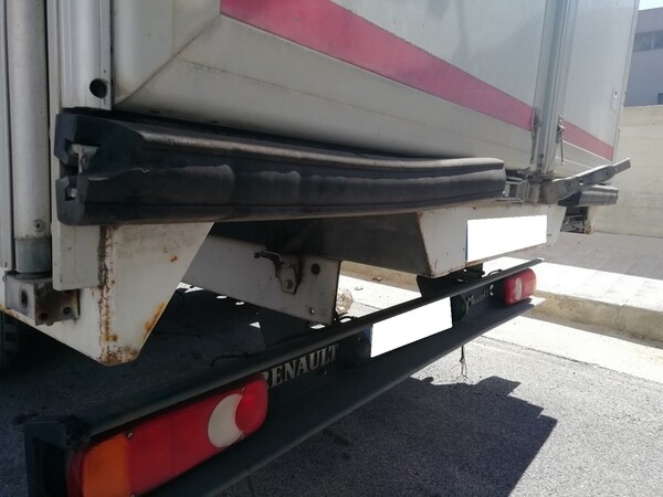 2#5548 Autocarro Renault Trucks in vendita - foto 3