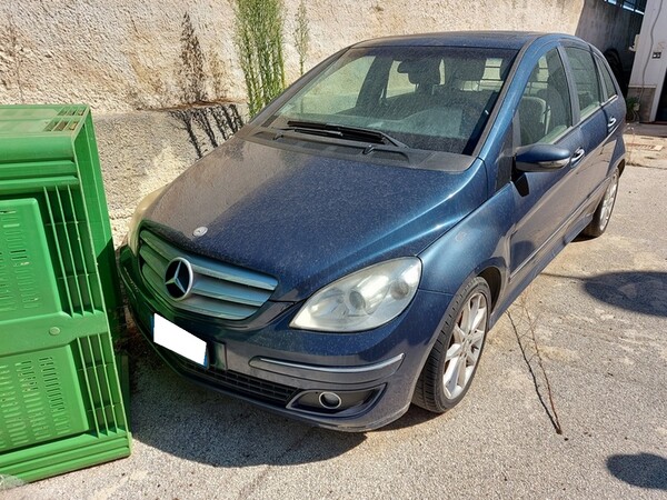 Autocarri in vendita