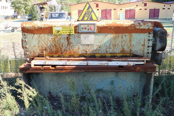 1#5551 Caldaie Sceat e attrezzatura officina in vendita - foto 9