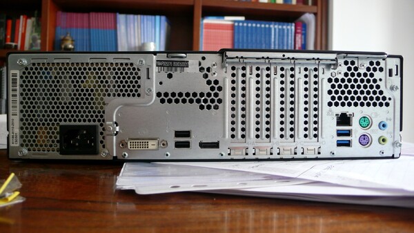 2#5556 PC Server Fujitsu in vendita - foto 1