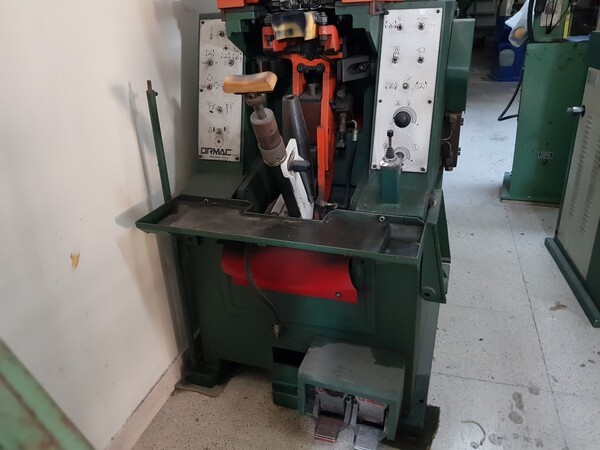 1#5557 Macchinari per la produzione di scarpe in vendita - foto 5