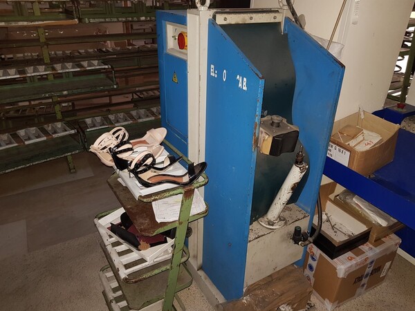 1#5557 Macchinari per la produzione di scarpe in vendita - foto 82